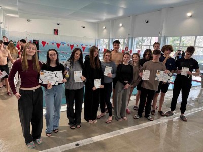 Reprezentanci II LO w Licealiadzie Miasta Legnica w pływaniu