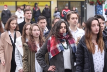 2018.11.09 Maturzyści tańczą poloneza