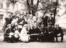 4-Ze-swiadectwami-dojrzalosci-10.06.1968r.