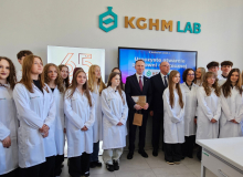 Uroczyste otwarcie pracowni chemicznej w ramach projektu KGHM LAB, kwiecień 2026