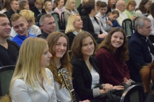 Nagrodzenie wolontariuszek TPD medalem „Pomocna Dłoń”